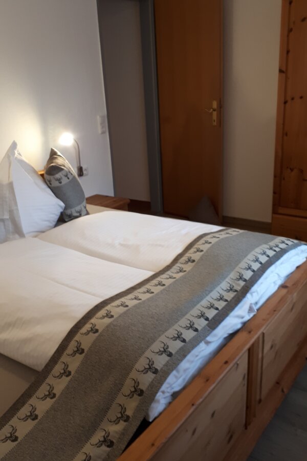 Schlafzimmer 1  Apartment Pendlingblick