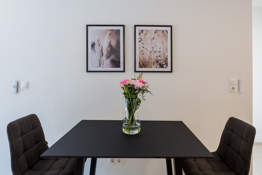 Dining table (Kitchen)