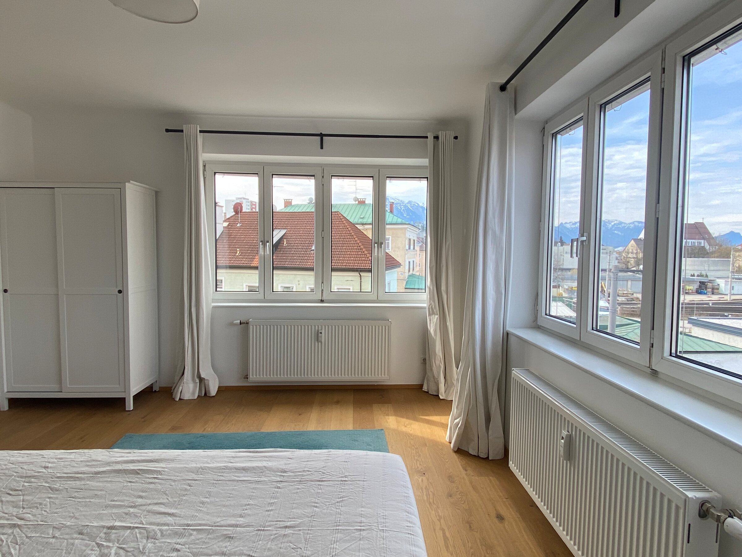 2. Schlafzimmer
