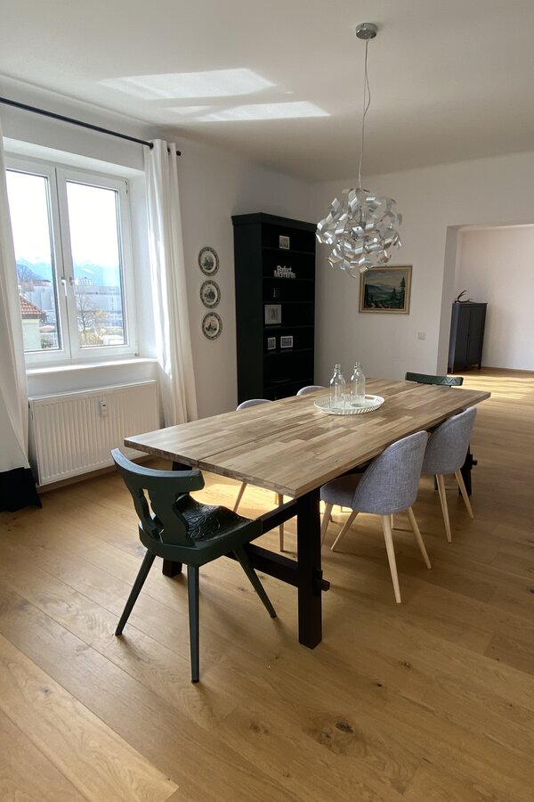 Kitchen with dining table