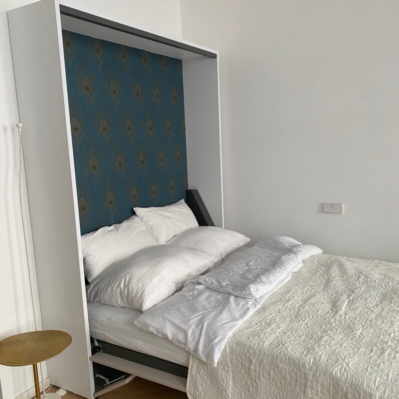 Doppelbett (mit Hochklapp-Möglichkeit)