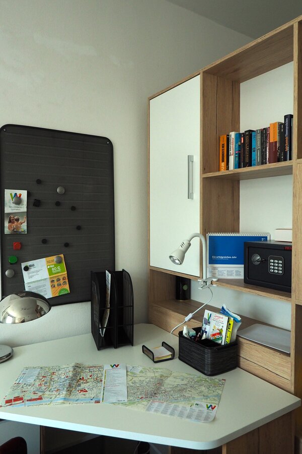 working table