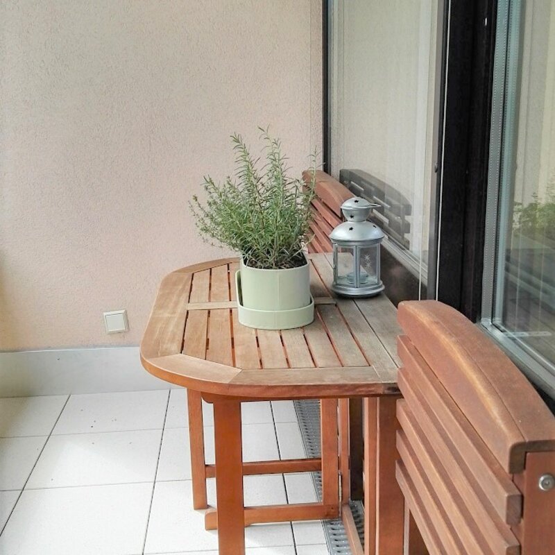 Gemütlicher Balkon (Morgensonne)