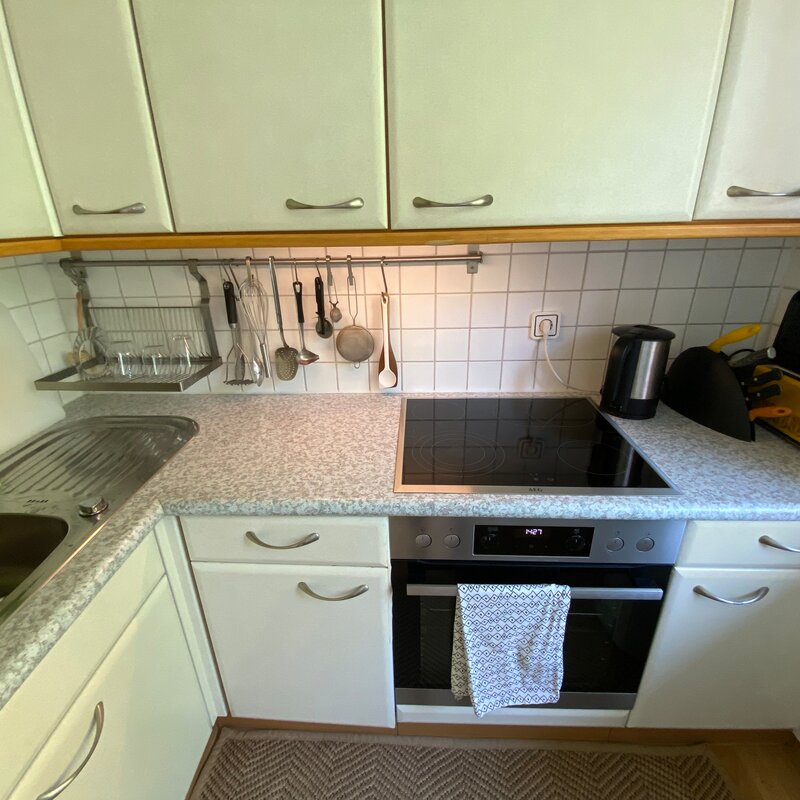 Voll ausgestattete Küche