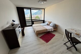 garconniere/studio unmöbliert