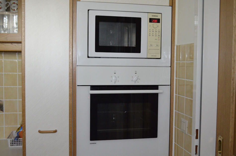 Mikrowelle und Backofen | © Werner Ertl