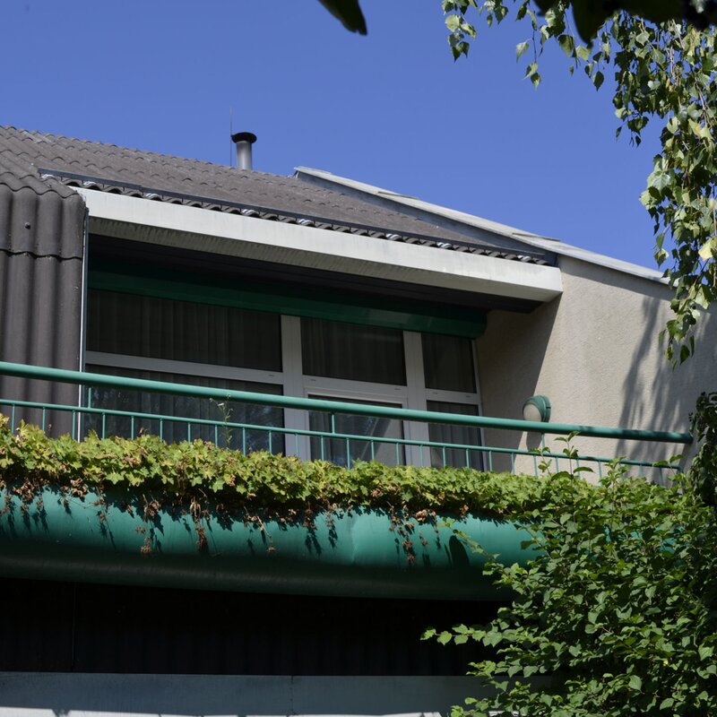 Blick auf den Balkon mit Terrasse | © Werner ertl