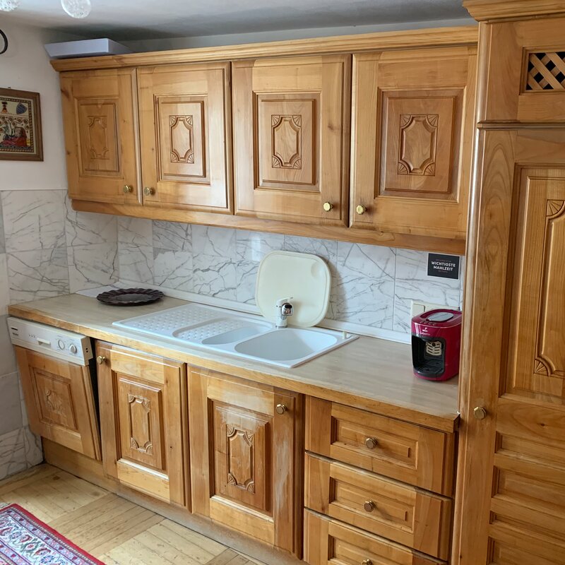 Küche aus edlem massivem Kirschholz