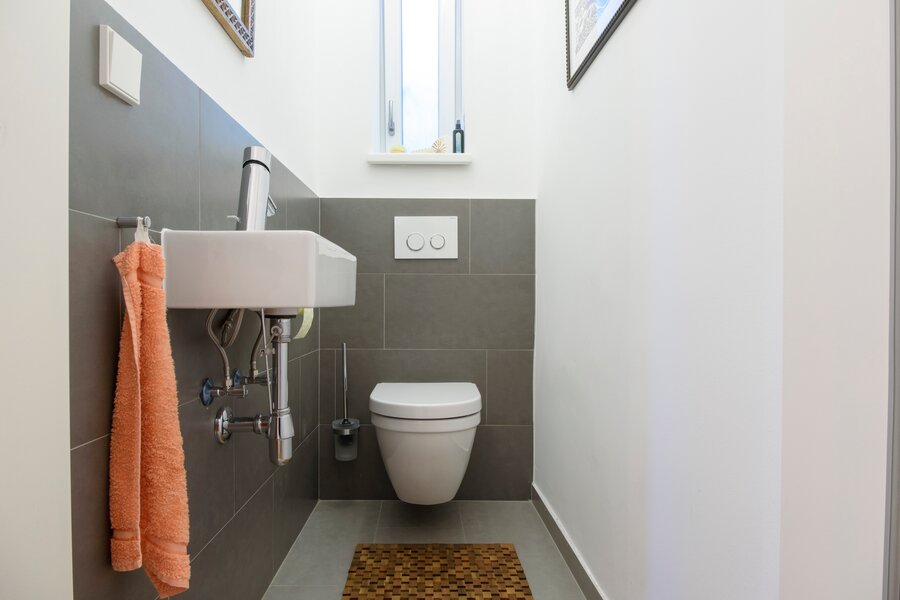 Extra Toilette mit Fenster