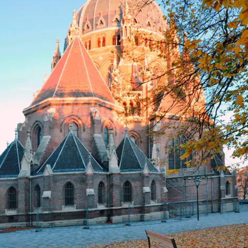 Maria vom SIege im Herbst,