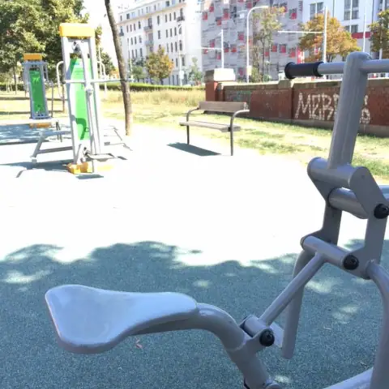 Open Gym, 2 Minuten entfernt,