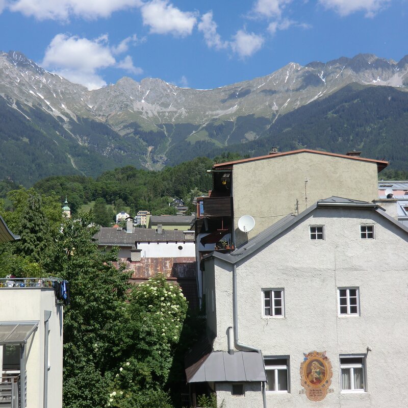 View towards the northwest towards the Nordkette mountain range | © Gerhard Seher