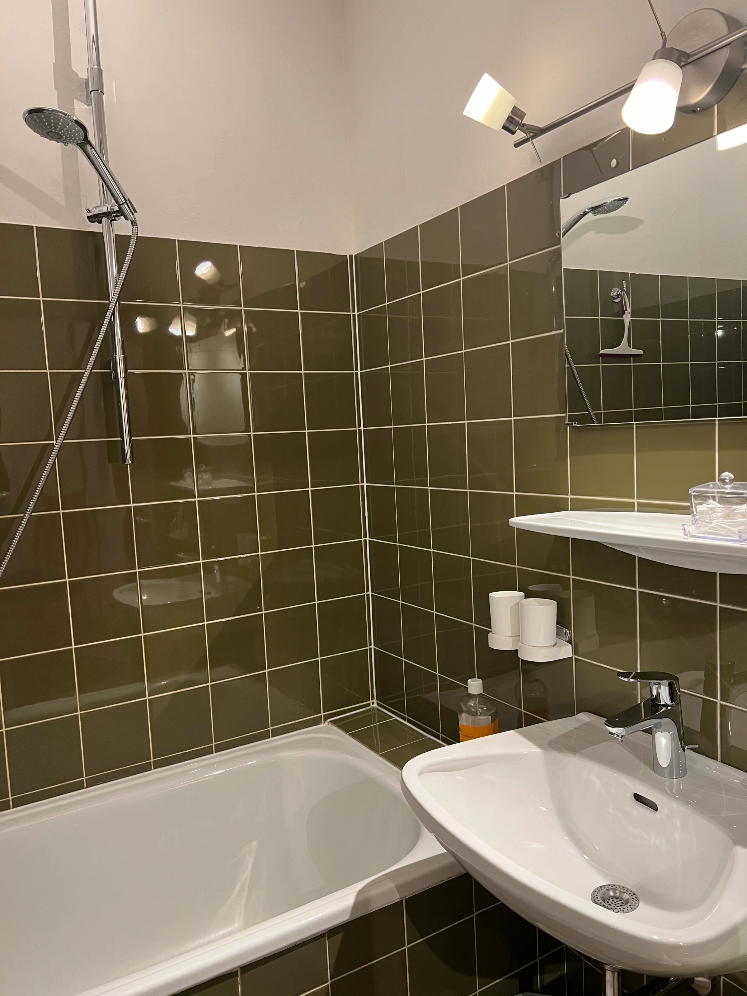 mit Badewanne | © Gerhard Seher