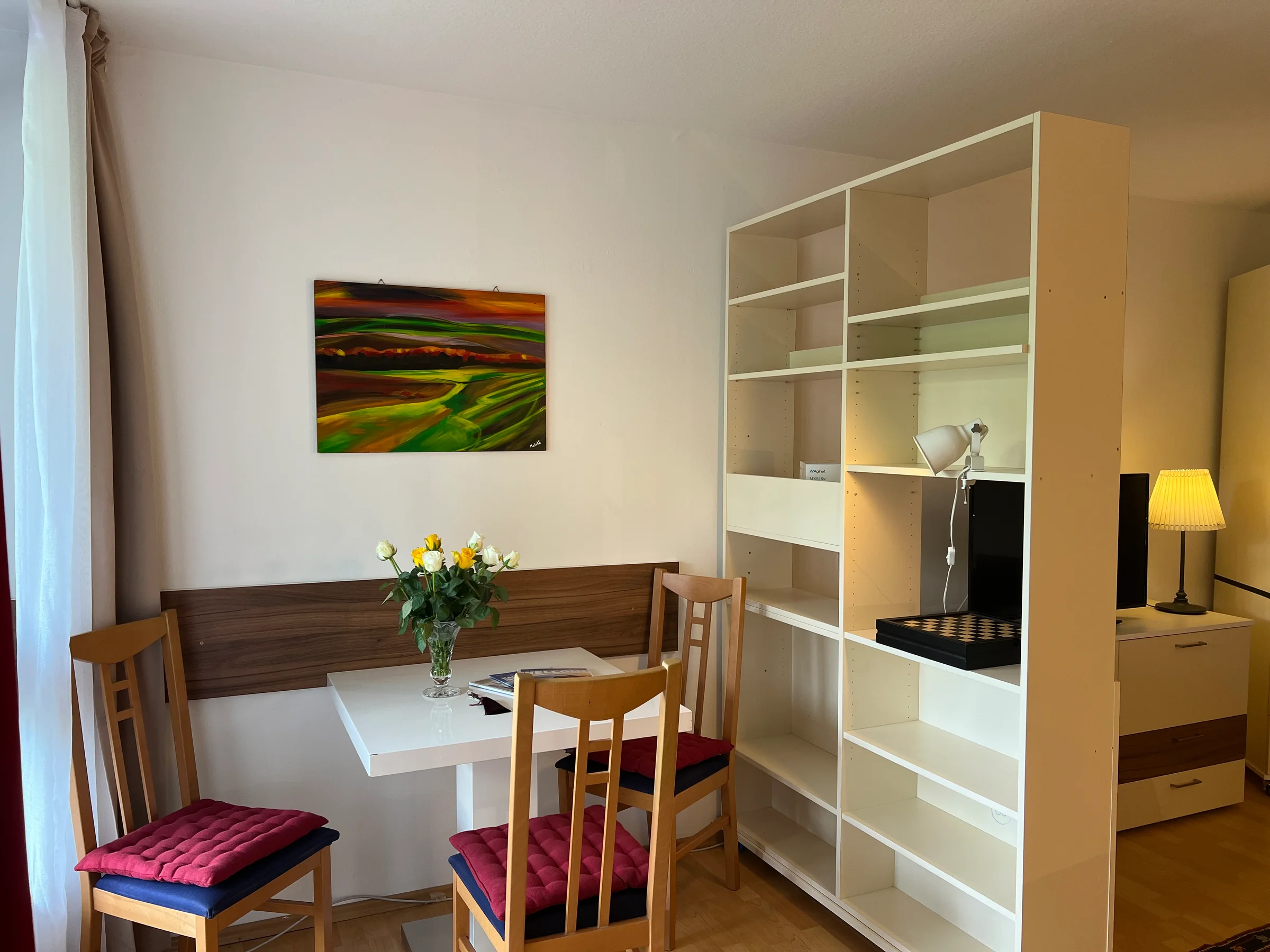 alle Möbel auf Rollen montiert | © Gerhard Seher