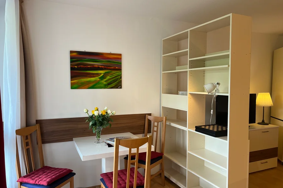 alle Möbel auf Rollen montiert | © Gerhard Seher