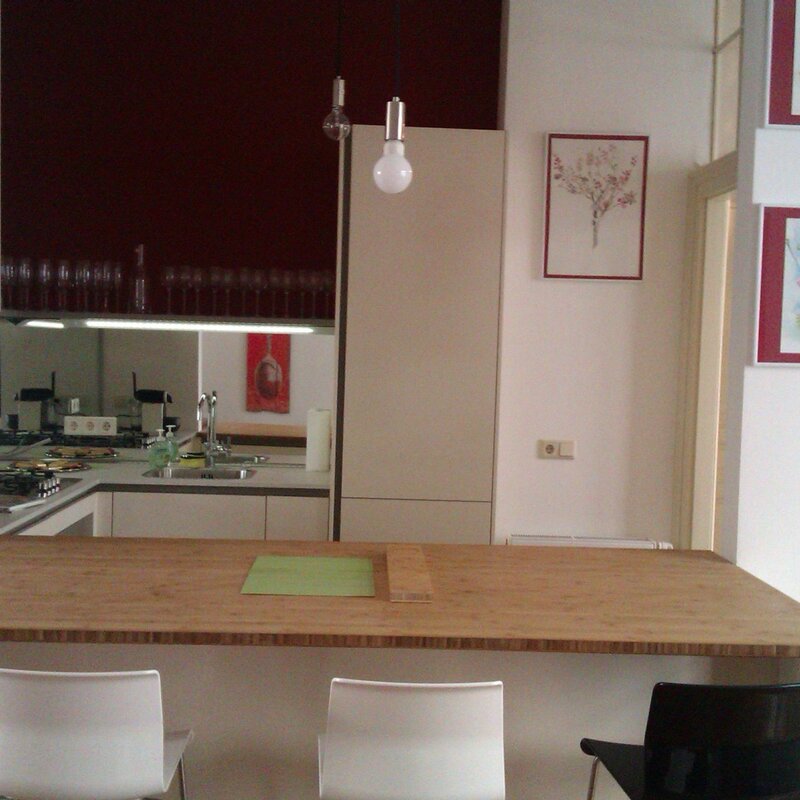 Küchen mit Kücheninsel