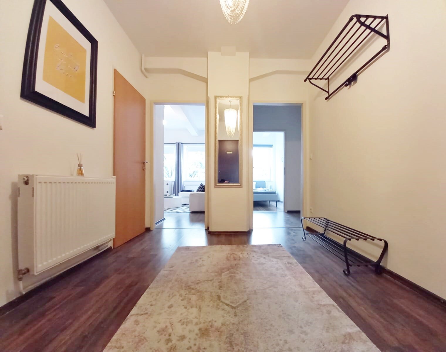 großzügiger Eingangsbereich