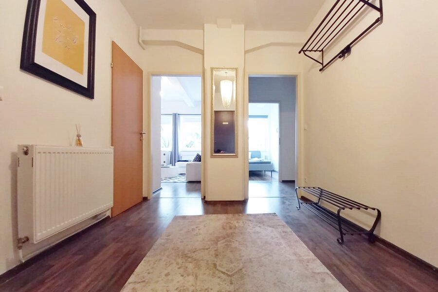 großzügiger Eingangsbereich