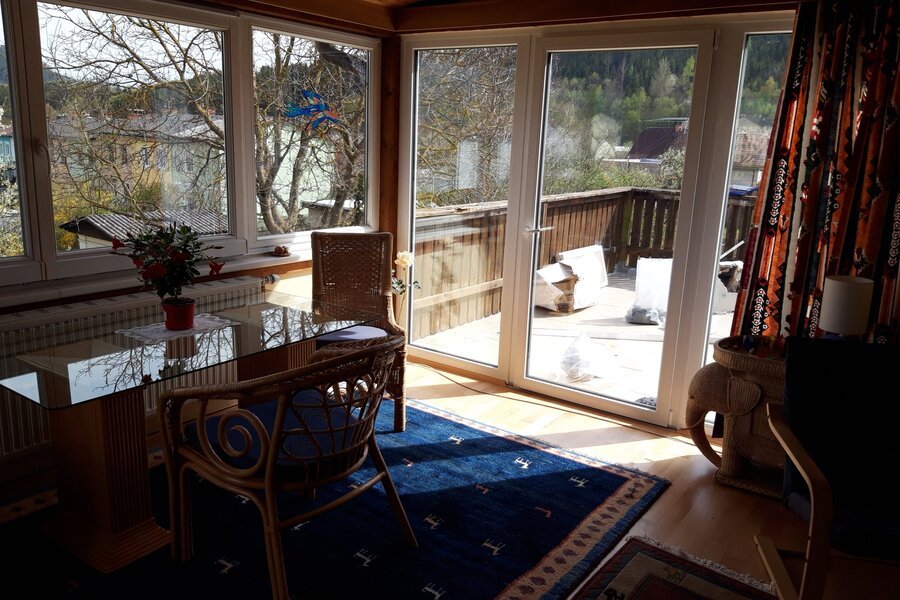 Wohnbereich und Terrasse 