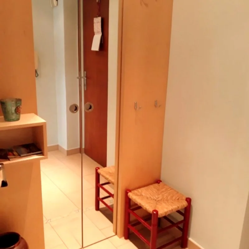 Schrank und Eingangsbereich