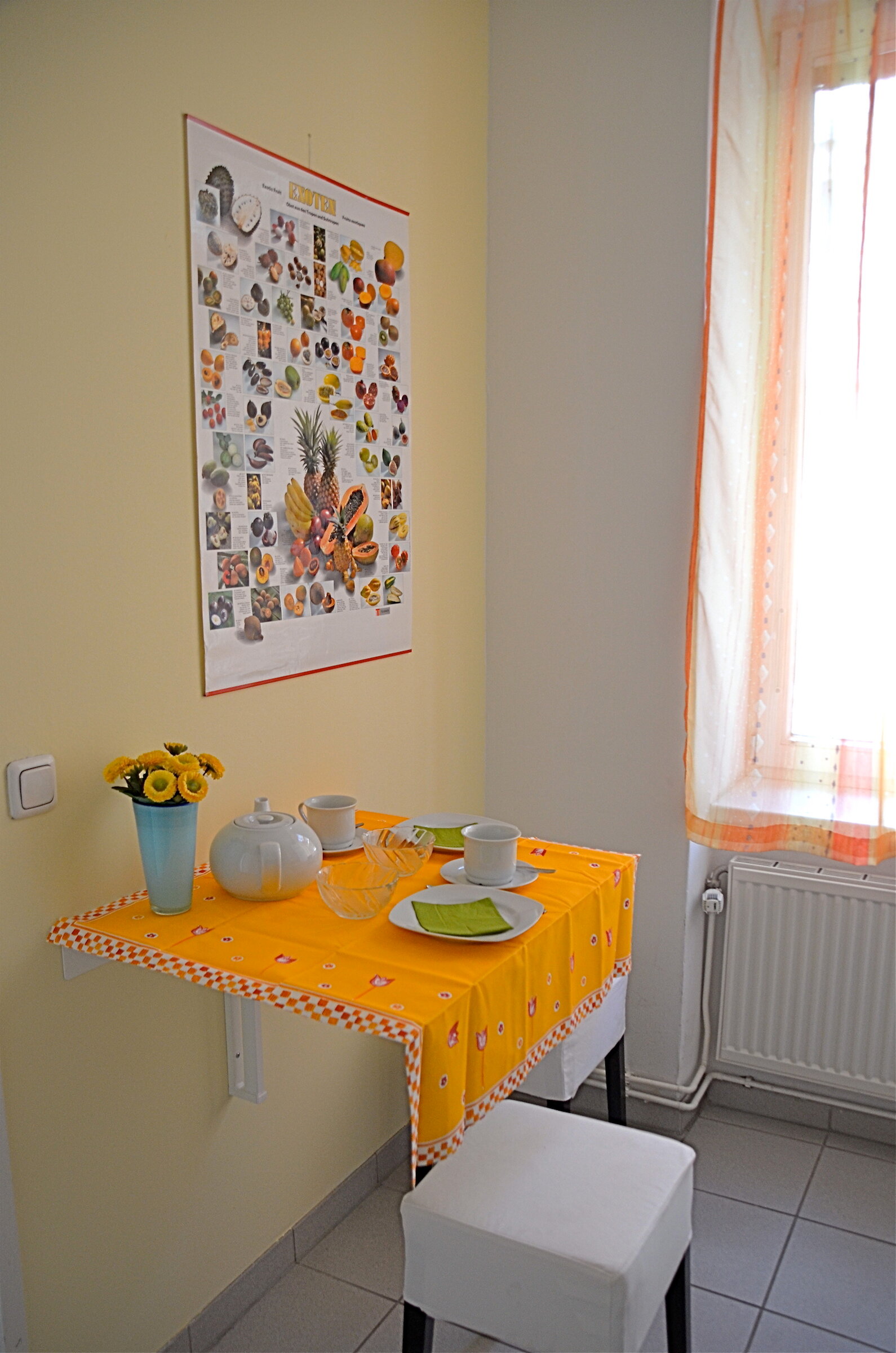 Küch emit kleinem Essplatz | © Lausecker