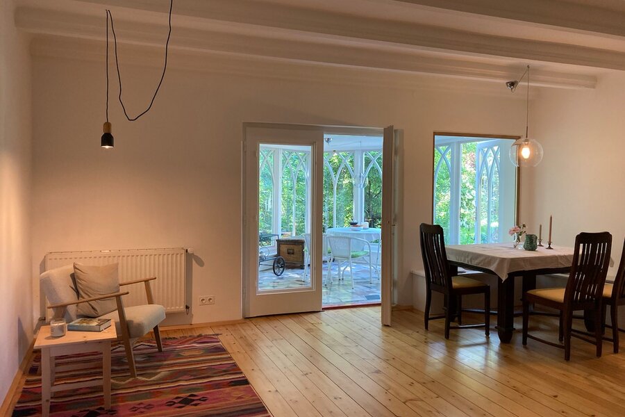 Esszimmer mit Ofen  | © Lukas Stöger