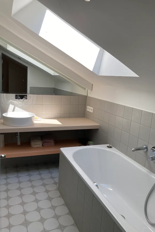 Bathroom upper floor AP1 | © Lukas Stöger