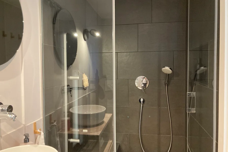 Bathroom AP2 | © Lukas Stöger