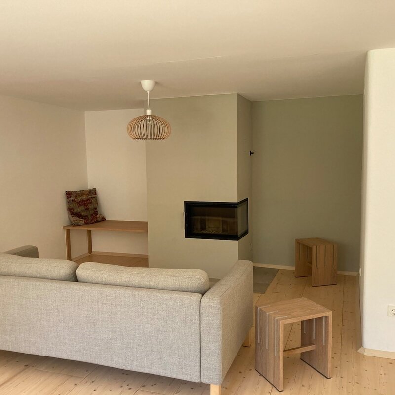 Salon mit Kachelofen | © Lukas Stöger