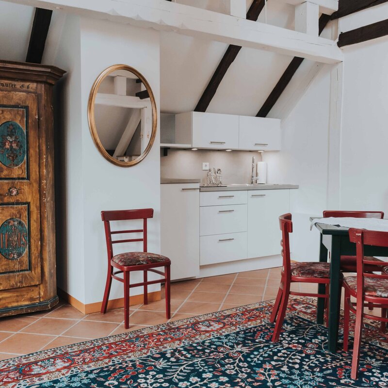 Furnished studio with rustic beams & country charm – temporary housing & short-term rental 1–6 months in Salzburg