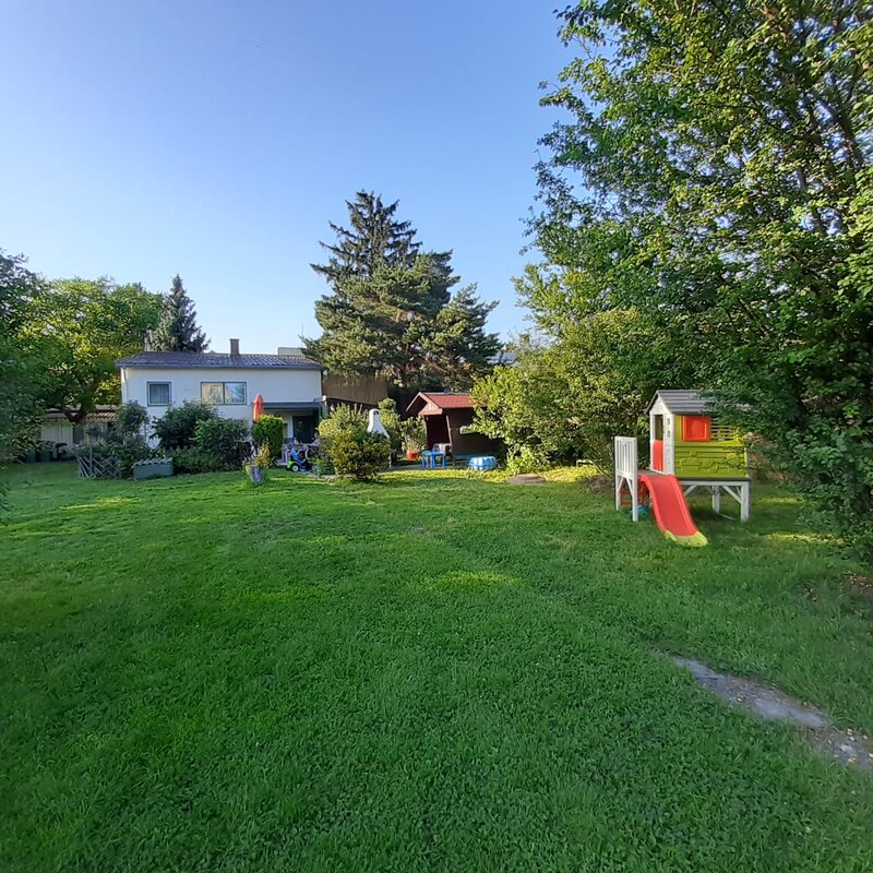 Großer Garten mit Spielbereich – Haus zur Kurzzeitmiete & Wohnen auf Zeit für 1 bis 6 Monate, Alte Donau Wien