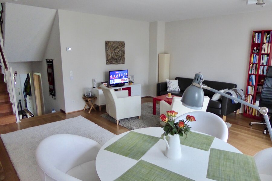 Wohnzimmer mit streaming-TV