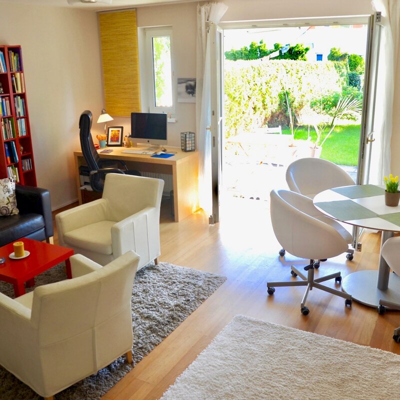 Wohnzimmer mit Essplatz