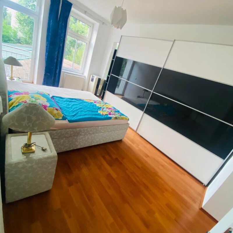 Sleeping room 1 1