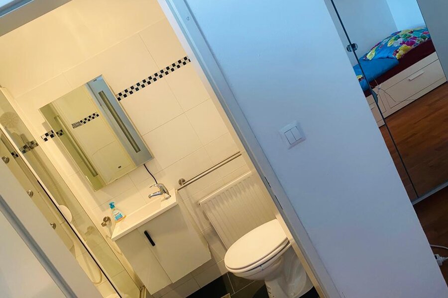 Bathroom 2