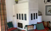 Kachelofen im Wohnzimmer