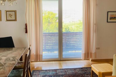 Großzügige stilvolle Wohnung mit wunderschönem Ausblick auf Köflach und die umliegenden Almen