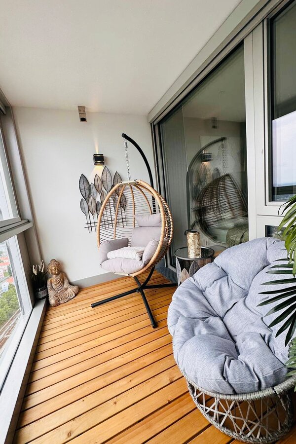 Loggia mit flexibler Verglasung