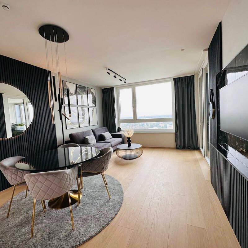 Wohnzimmer Panorama zur Fensterfront