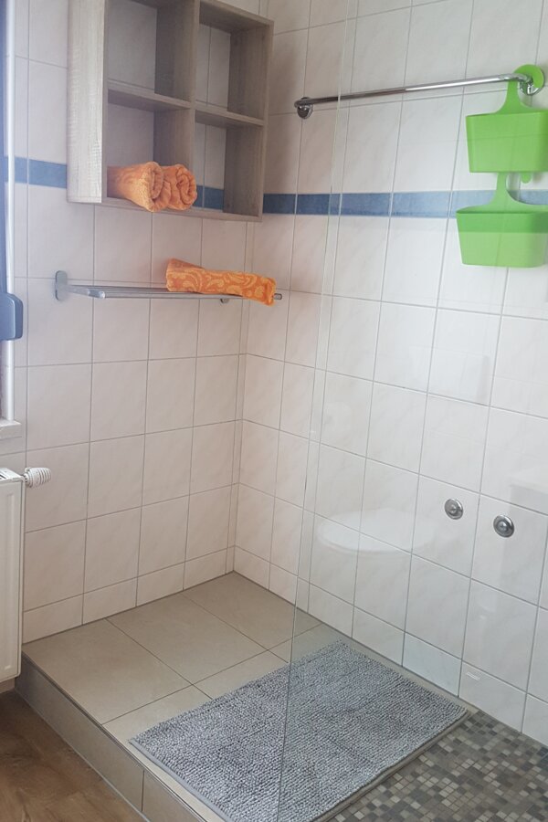 big Shower with rain shower