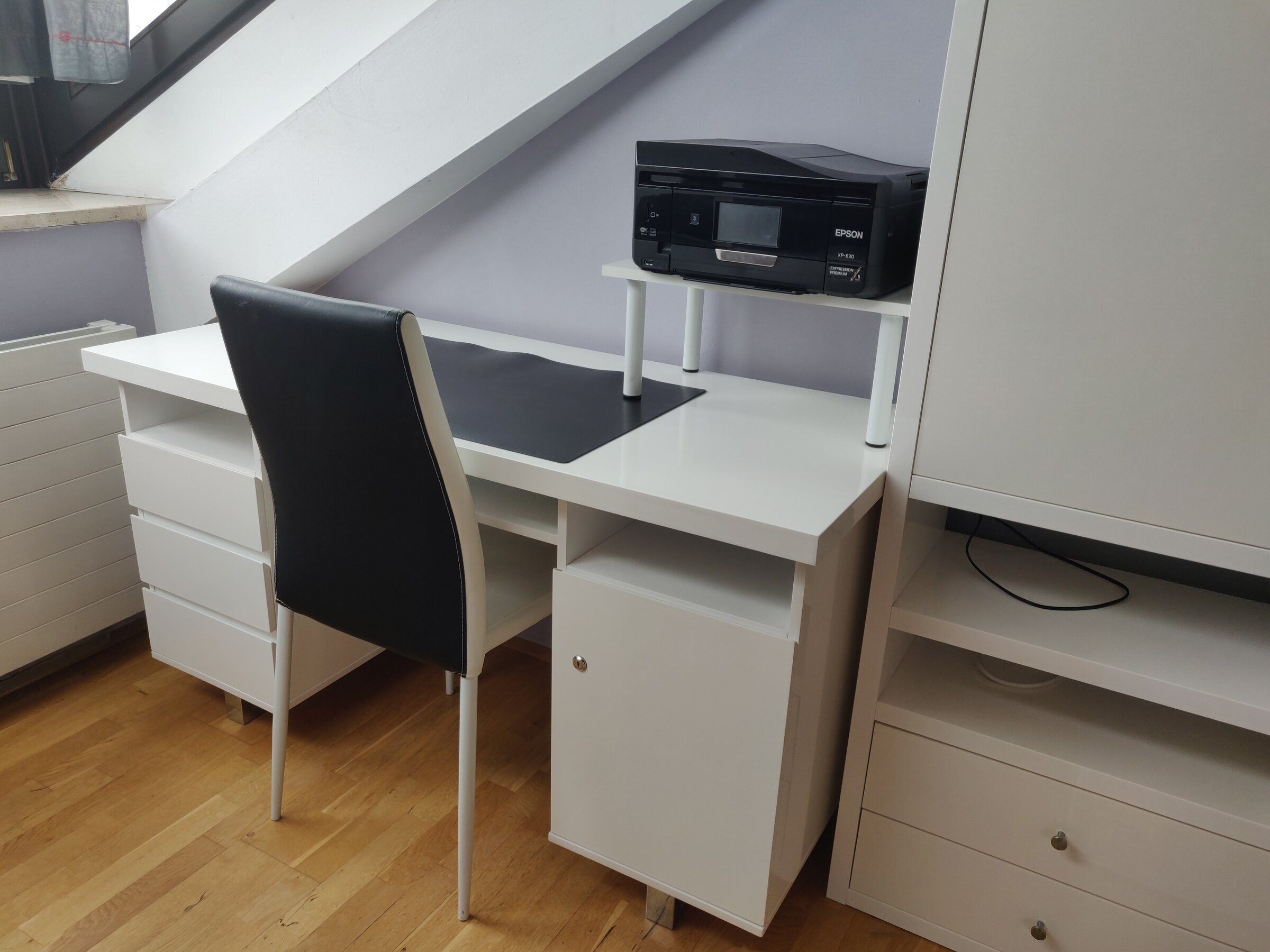 Schreibtisch im Wohnbereich