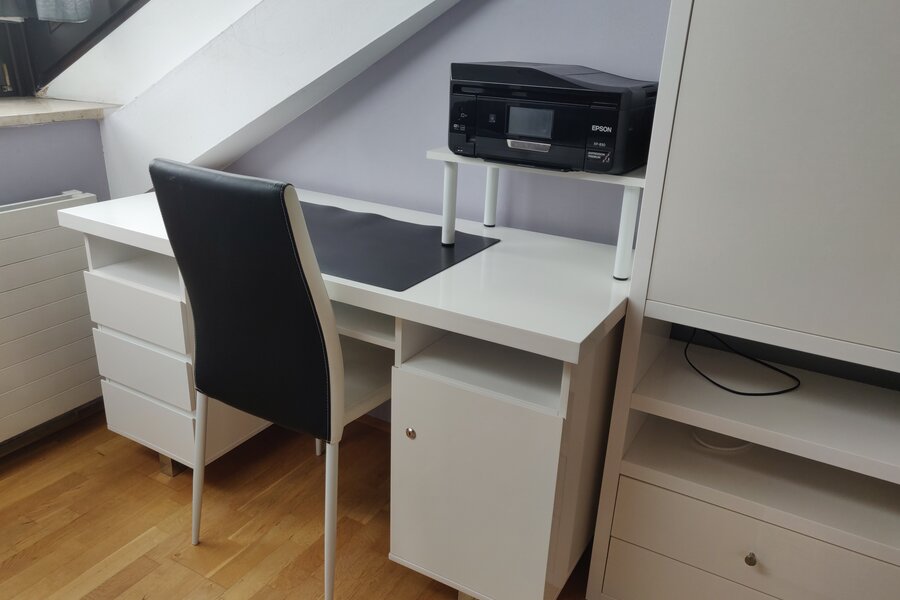 Schreibtisch im Wohnbereich