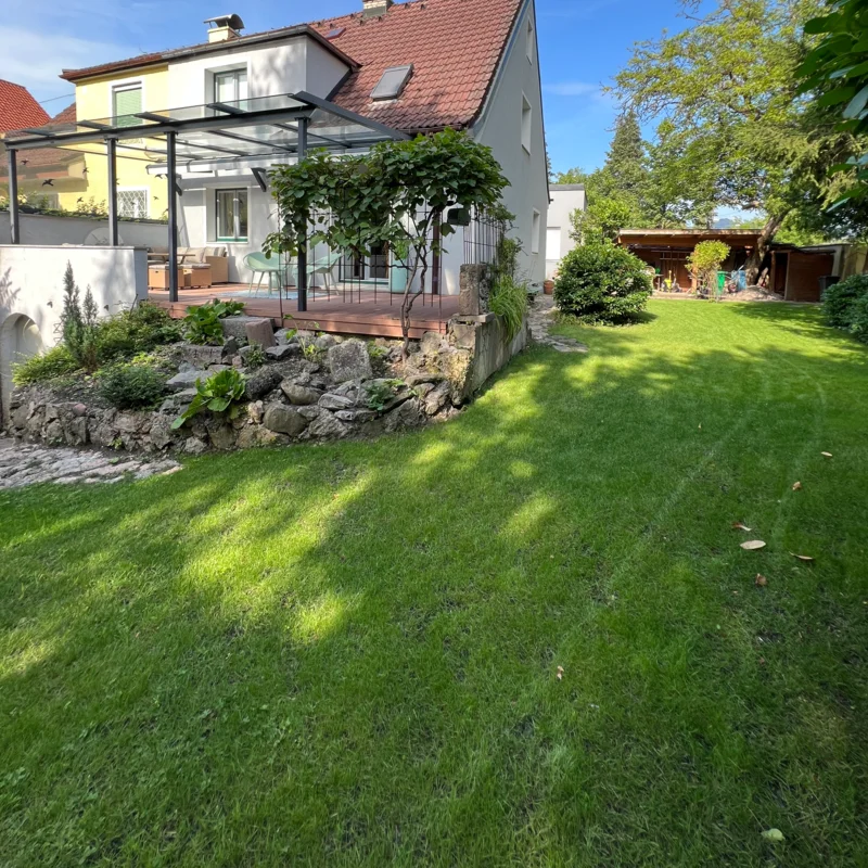 Terrasse, Garten | © globe.birdz