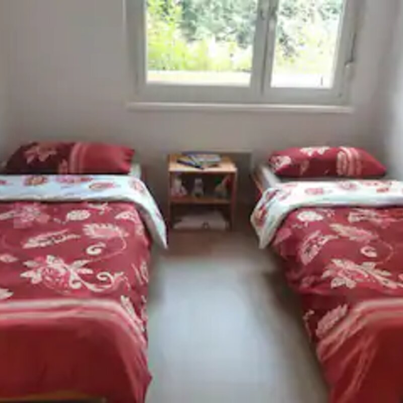 Schlafzimmer 2