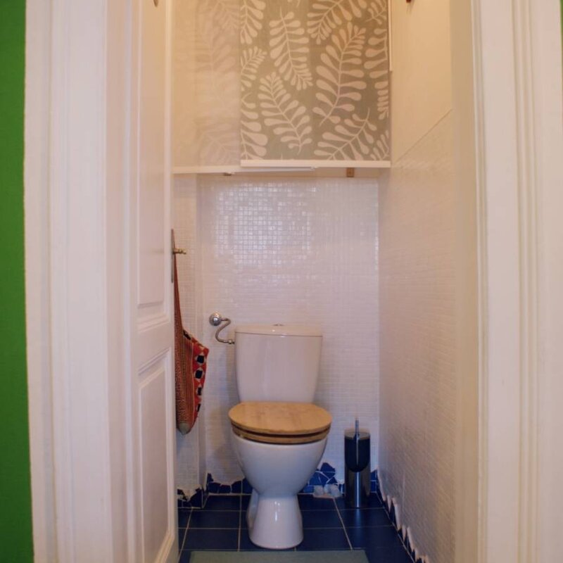 toilet