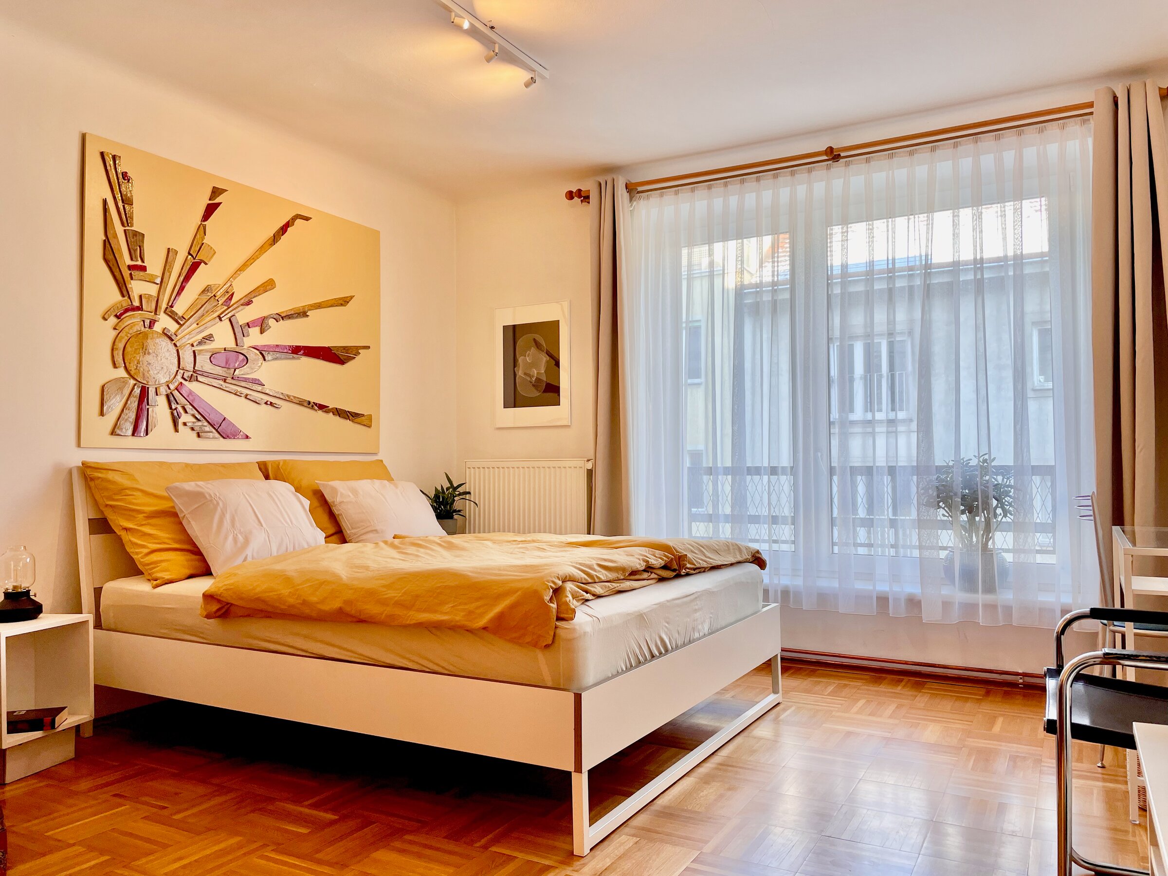 Queensize-Bed 160x200cm | © rb