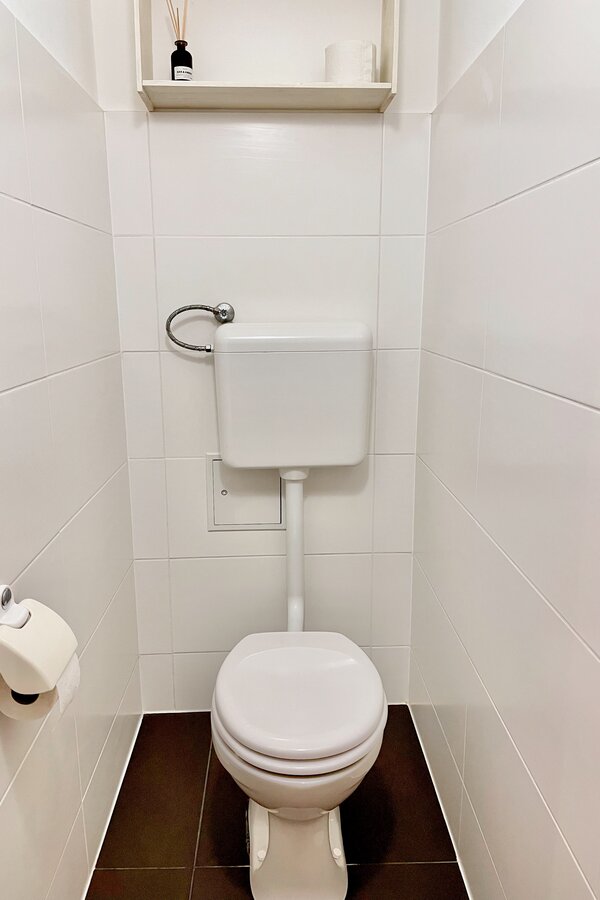 Separate toilet. | © rb