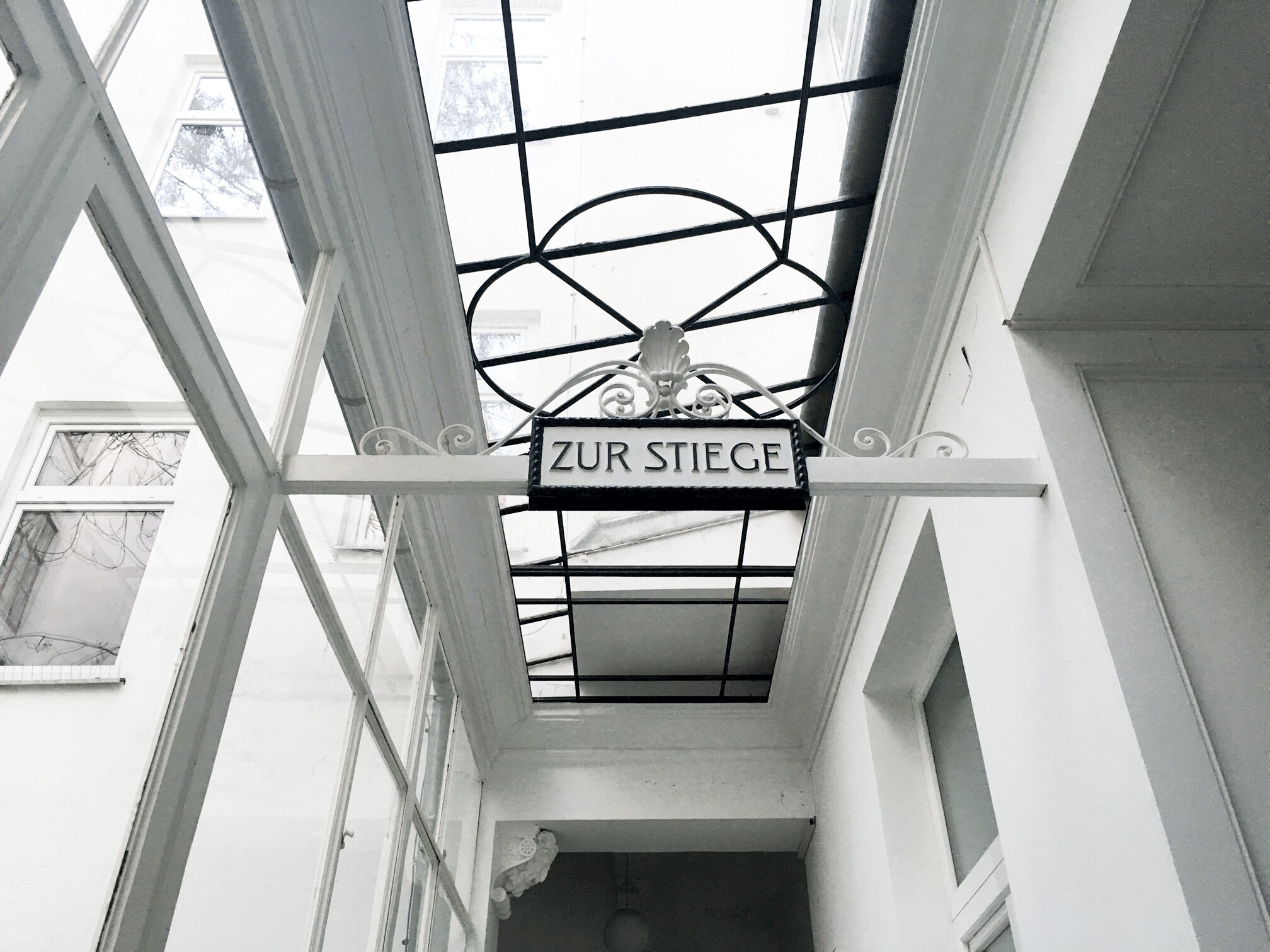 staircase Casa Sandrita Wien Neubau short term rental