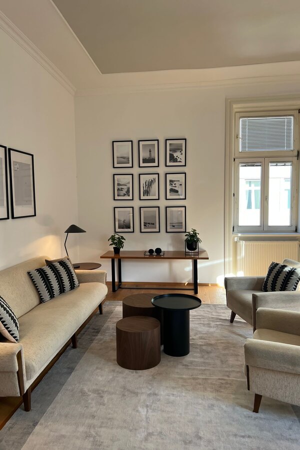 Sofa und Sesselgruppe