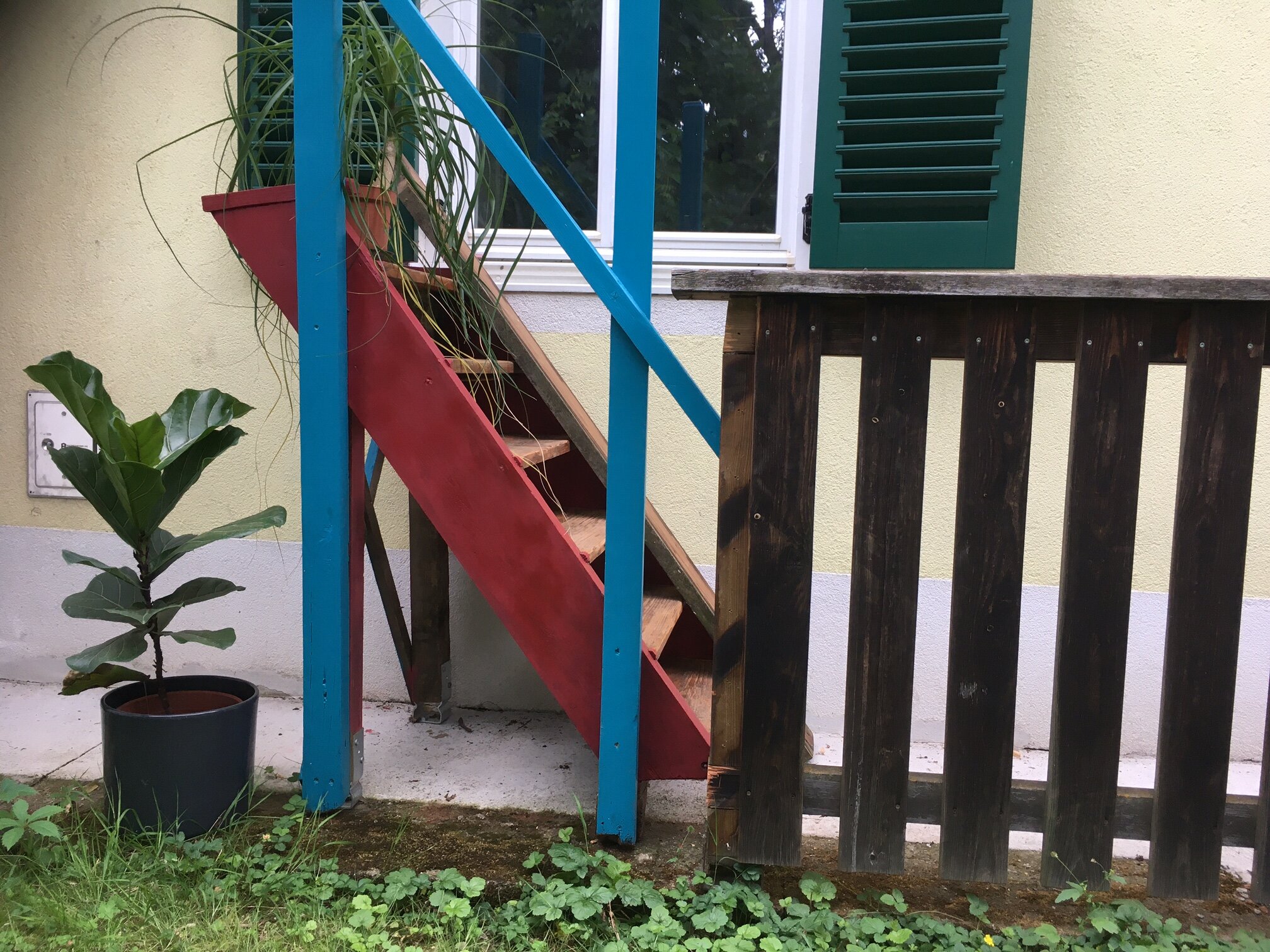 kleine Balkon- Terrrasse